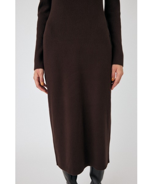 MOUSSY(マウジー)の「RIB KNIT ロングドレス(ワンピース・レディース・ブラック/チャコールグレー/ブラウン・1/2)」の21枚目の写真