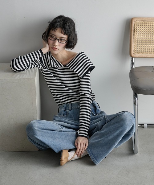 THE YOn（ザヨン）の「ビックカラーリブニットトップス（ニット/セーター・レディース・オフホワイト/グレー/ホワイト×ブラック/ブラック・FREE）」の3枚目の写真