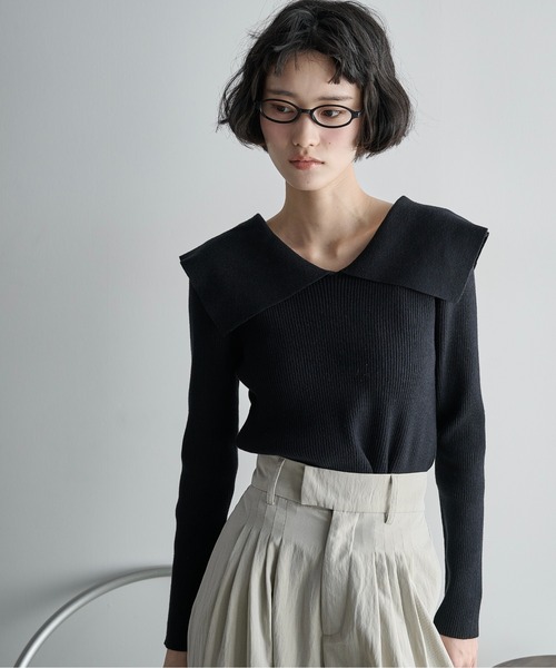 THE YOn（ザヨン）の「ビックカラーリブニットトップス（ニット/セーター・レディース・オフホワイト/グレー/ホワイト×ブラック/ブラック・FREE）」の10枚目の写真