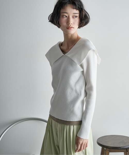 THE YOn（ザヨン）の「ビックカラーリブニットトップス（ニット/セーター・レディース・オフホワイト/グレー/ホワイト×ブラック/ブラック・FREE）」の21枚目の写真