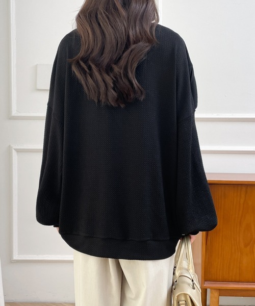 ABITOKYO（アビトーキョー）の「ボリュウームスリーブフリルジャガードプルオーバー（Tシャツ/カットソー・レディース・ベージュ/ブラック/グリーン・M/L/XL）」の12枚目の写真
