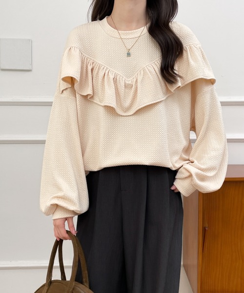 ABITOKYO（アビトーキョー）の「ボリュウームスリーブフリルジャガードプルオーバー（Tシャツ/カットソー・レディース・ベージュ/ブラック/グリーン・M/L/XL）」の15枚目の写真