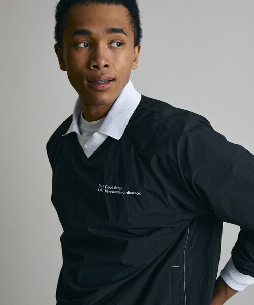 Firsthand(ファーストハンド)の「MA Firsthand/マ ファーストハンド BASIC LOGO 刺繍ナイロンプルオーバー(Tシャツ/カットソー・メンズ・ブラック/オフホワイト/ブルー・M/L)」の5枚目の写真