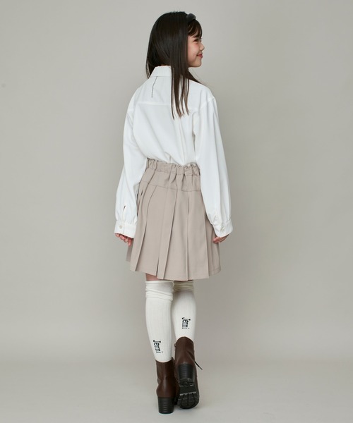 JENNI love(ジェニィラブ)の「チェーンネクタイ付きブラウス(シャツ/ブラウス・キッズ・グレー/オフホワイト/サックスブルー・130cm/140cm/150cm/160cm)」の11枚目の写真