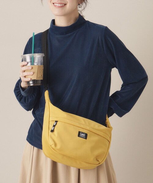 ITS'DEMO（イッツデモ）の「Leeミニショルダー（ショルダーバッグ・レディース・イエロー/オフホワイト/ブラック・00）」の6枚目の写真