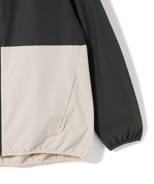 SHIPS Colors(シップス カラーズ)の「SHIPS Colors:〈撥水/防風〉AllWeatherTex マウンテンパーカー◇(マウンテンパーカー・レディース・ブラック/オフホワイト/ライトグリーン/キャメル・ONE SIZE)」の14枚目の写真