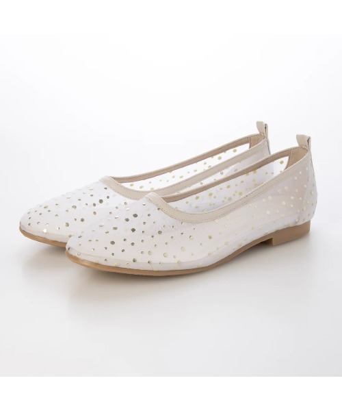 Launa lea(ラウナレア)の「ドットホイルチュールフラットパンプス(0598)(パンプス・レディース・シルバー/ブラック/ホワイト・22.5cm/23.0cm/23.5cm/24.0cm/24.5cm/25.0cm/22.0cm)」の18枚目の写真