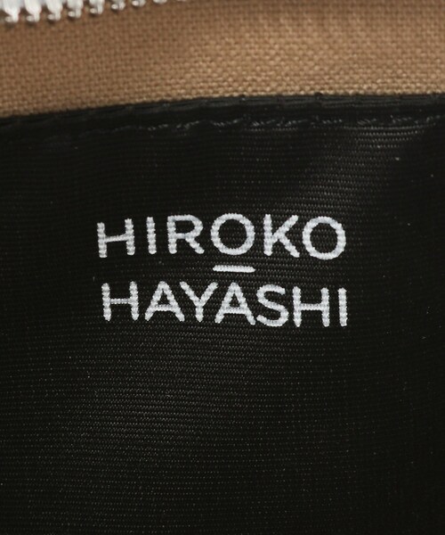 HIROKO HAYASHI(ヒロコハヤシ)の「GELA(ジェーラ)ミニショルダーバッグ(ショルダーバッグ・レディース・ライトグレー系3・00)」の15枚目の写真