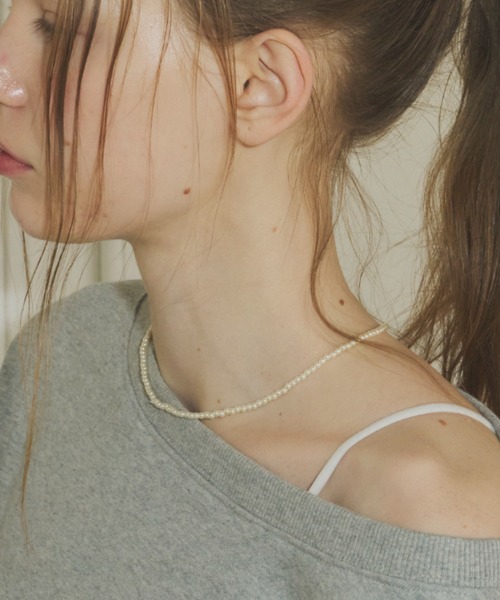 GIUNON(ジウノン)の「mini pearl necklace / ミニパールネックレス(ネックレス・レディース・アイボリー・FREE)」の4枚目の写真