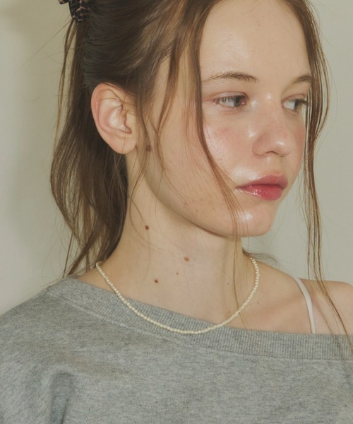 GIUNON(ジウノン)の「mini pearl necklace / ミニパールネックレス(ネックレス・レディース・アイボリー・FREE)」の2枚目の写真