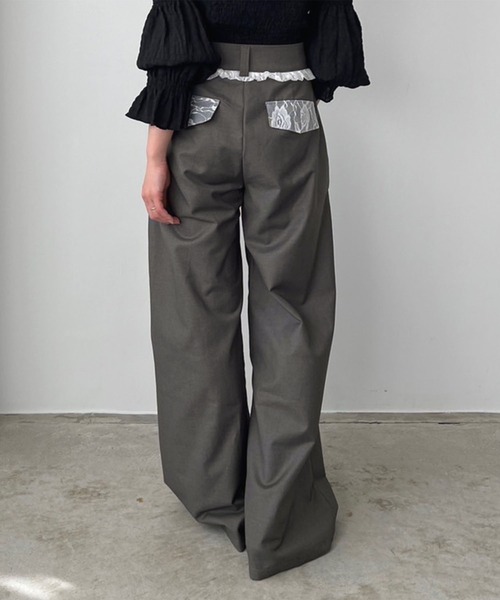Jewelobe(ジュエローブ)の「レースディテールワイドスラックス(スラックス・レディース・グレー/ブラック・M/L)」の4枚目の写真