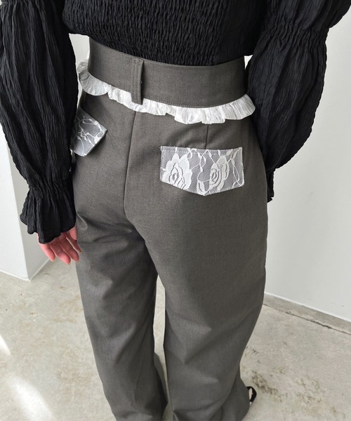 Jewelobe(ジュエローブ)の「レースディテールワイドスラックス(スラックス・レディース・グレー/ブラック・M/L)」の7枚目の写真