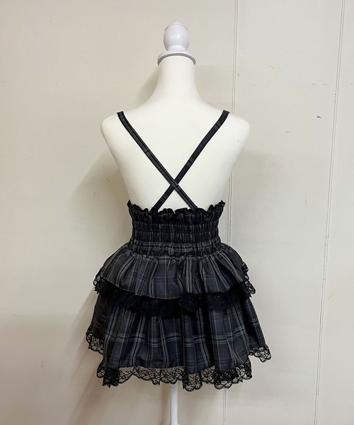 MA*RS(アメーバーマーズ)の「ハイウエストスピンドルボリュームスカパン(スカート・レディース・ブラック×ホワイト/ブラック/グレー/レッド/ホワイト×ブラック・FREE)」の19枚目の写真