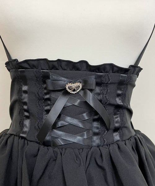 MA*RS(アメーバーマーズ)の「ハイウエストスピンドルボリュームスカパン(スカート・レディース・ブラック×ホワイト/ブラック/グレー/レッド/ホワイト×ブラック・FREE)」の8枚目の写真