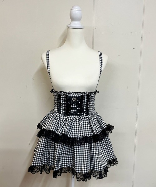 MA*RS(アメーバーマーズ)の「ハイウエストスピンドルボリュームスカパン(スカート・レディース・ブラック×ホワイト/ブラック/グレー/レッド/ホワイト×ブラック・FREE)」の11枚目の写真