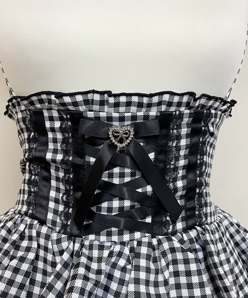 MA*RS(アメーバーマーズ)の「ハイウエストスピンドルボリュームスカパン(スカート・レディース・ブラック×ホワイト/ブラック/グレー/レッド/ホワイト×ブラック・FREE)」の13枚目の写真