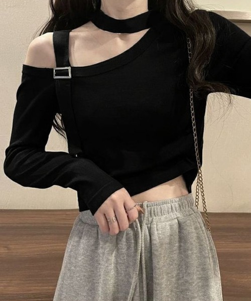 Miniministore(ミニミニストア)の「チョーカー風 無地 薄手 肩出しトップス(Tシャツ/カットソー・レディース・ブラック/ホワイト・FREE)」の4枚目の写真
