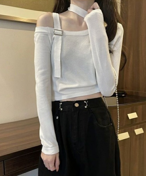 Miniministore(ミニミニストア)の「チョーカー風 無地 薄手 肩出しトップス(Tシャツ/カットソー・レディース・ブラック/ホワイト・FREE)」の8枚目の写真