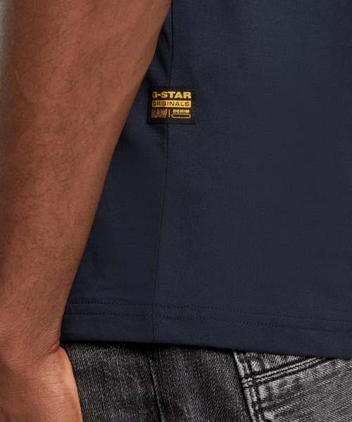 G-STAR（ジースター）の「Finger Print Burger T-Shirt/バーガーブランドロゴTシャツ（Tシャツ/カットソー・メンズ・ダークブラック/ダークブルー/ホワイト・LARGE/MEDIUM/SMALL/X-LARGE/X-SMALL）」の6枚目の写真