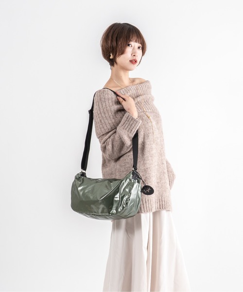 Jack Gomme(ジャックゴム)の「【JACK GOMME/ジャックゴム】メッセンジャー ショルダーバッグ LIRIS(ショルダーバッグ・レディース・ゴールド/ライトブルー/ホワイト/レッド/ブラック/カーキ/ブルー/ライトイエロー/ブラウン/ガンメタ・FREE)」の11枚目の写真