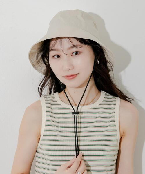 SMELLY（スメリー）の「『撥水/UVカット』ハッスイドロストバケットハット（ハット・レディース・カーキ/アイボリー/ブラック・-）」の2枚目の写真