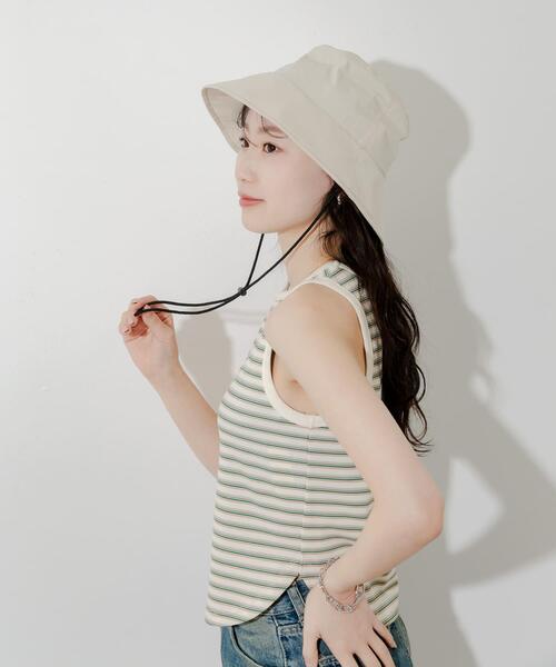 SMELLY（スメリー）の「『撥水/UVカット』ハッスイドロストバケットハット（ハット・レディース・カーキ/アイボリー/ブラック・-）」の7枚目の写真