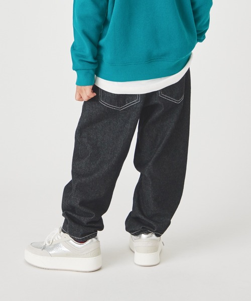 ever closet(エバークローゼット)の「軽やかにはける デニムパンツ(デニムパンツ・キッズ・インディゴブルー/ブルー系その他/ネイビー/ブルー/ブラック系その他/ブラック系その他2/ブラック・90cm/100cm/110cm/120cm/130cm/140cm/150cm)」の22枚目の写真