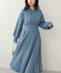 【WEB限定】ハイウエストダンボールフード付きワンピース