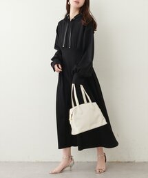 【WEB限定】ハイウエストダンボールフード付きワンピース
