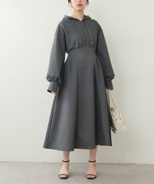 natural couture(ナチュラルクチュール)の「【WEB限定】ハイウエストダンボールフード付きワンピース(ワンピース・レディース・ブラック/ベージュ/ブルー/チャコールグレー/ピンク系その他・FREE)」の12枚目の写真