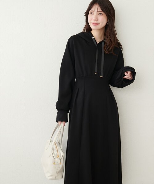 natural couture(ナチュラルクチュール)の「【WEB限定】ハイウエストダンボールフード付きワンピース(ワンピース・レディース・ブラック/ベージュ/ブルー/チャコールグレー/ピンク系その他・FREE)」の7枚目の写真