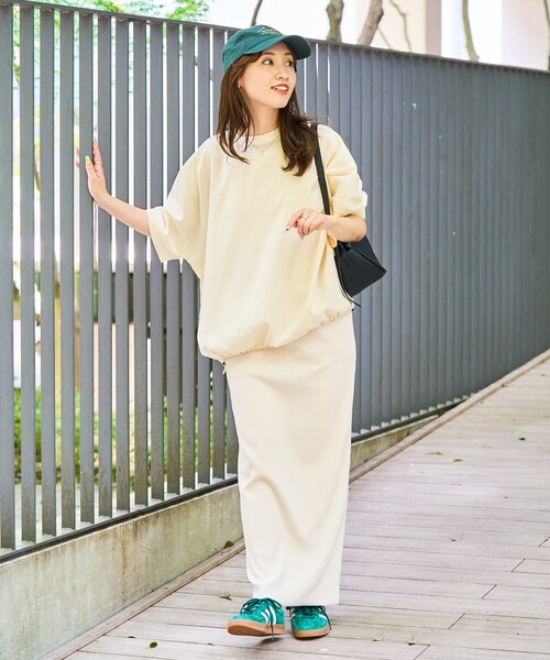 未使用　ビアズリー♡プリーツ風カットソー　ドルマンスリーブ　配色ライン　洗える BEARDSLEY｜後ろプリーツカットソー | Rakuten Fashion(楽天