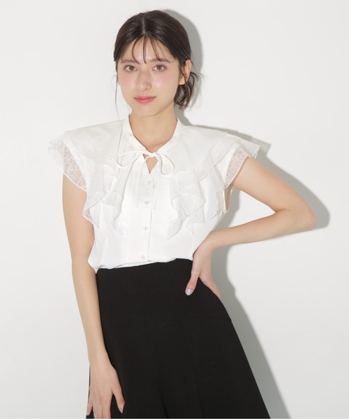 JILL by JILL STUART（ジルバイジルスチュアート）の「◇ケープフリルフレアスリーブブラウス（シャツ/ブラウス・レディース・ブルー/ブラック/ホワイト・FREE）」の19枚目の写真