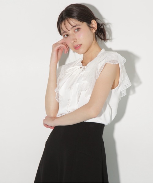 JILL by JILL STUART（ジルバイジルスチュアート）の「◇ケープフリルフレアスリーブブラウス（シャツ/ブラウス・レディース・ブルー/ブラック/ホワイト・FREE）」の21枚目の写真