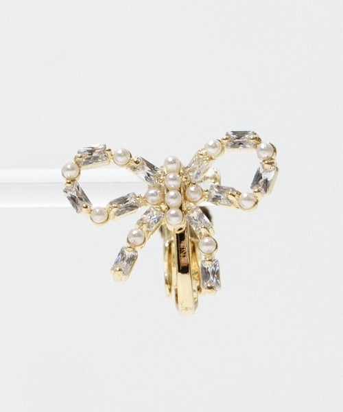 flower（フラワー）の「ビジューリボンイヤリング（イヤリング・レディース・ゴールド・FREE）」の7枚目の写真