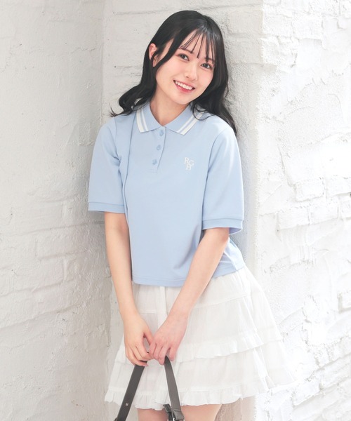 Honeys（ハニーズ）の「ショート丈衿付ポロシャツトップス（ポロシャツ・レディース・ネイビー/ピンク/ホワイト/サックスブルー/ブラック・L/M/S）」の15枚目の写真