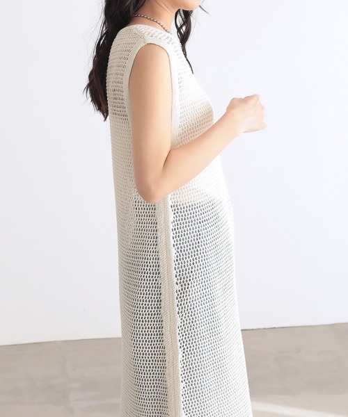 for/c(フォーシー)の「クロシェニットワンピース【サスティナブル】(ワンピース・レディース・アイボリー/ブラック・M/L)」の7枚目の写真