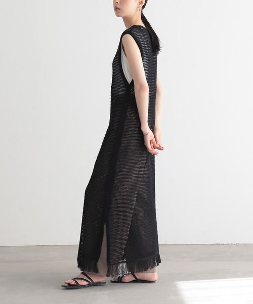 for/c(フォーシー)の「クロシェニットワンピース【サスティナブル】(ワンピース・レディース・アイボリー/ブラック・M/L)」の17枚目の写真