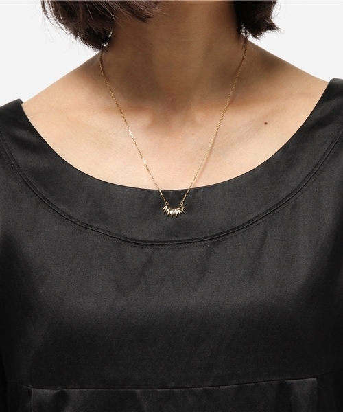 SCALA（スカラ）の「【SCALA/スカラ】SUN三角ネックレス/made in JAPAN（日本製）（ネックレス・レディース・ゴールド/アンティークゴールド・FREE）」の8枚目の写真