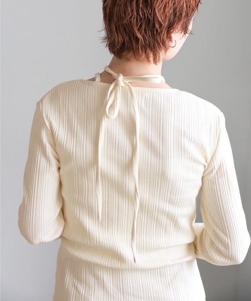 select MOCA(セレクトモカ)の「チョーカーリブトップス(Tシャツ/カットソー・レディース・グレイッシュベージュ/オフホワイト/ブラック・FREE)」の14枚目の写真