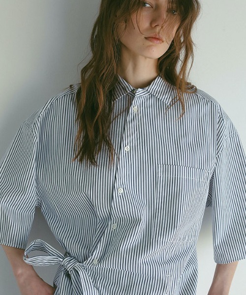 ETRE TOKYO（エトレトウキョウ）の「ハーフスリーブストライプオールインワン（つなぎ/オールインワン・レディース・ブラウン/ネイビー/ホワイト・M/S）」の5枚目の写真