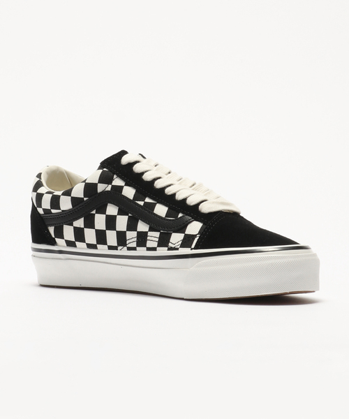VANS（バンズ）の「VANS(ヴァンズ) LX Old Skool CHECKERBOARD VN000D56BZW（スニーカー・メンズ・ブラック・9/8.5/9.5/XX-SMALL/100）」の4枚目の写真