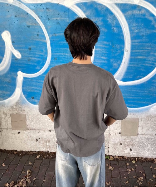 sedacle(セダクル)の「グラデグラフィックTシャツ(Tシャツ/カットソー・レディース・チャコールグレー/オフホワイト・LARGE/MEDIUM/SMALL)」の13枚目の写真