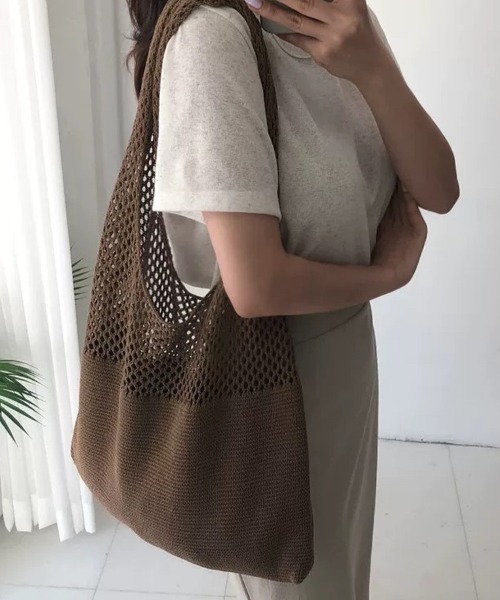 Beststore(ベストストア)の「トートバッグ ニット編み ニットバッグ(ショルダーバッグ・レディース・ベージュ/イエロー/ブラウン/グリーン/ホワイト/ブラック/ブルー・FREE)」の10枚目の写真