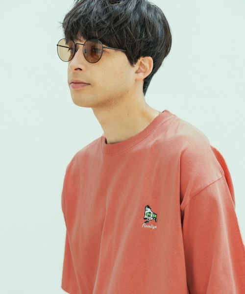 LAKOLE(ラコレ)の「オバケ刺繍半袖T / 450910(Tシャツ/カットソー・メンズ・レッド/ホワイト/イエロー/ブラック・MEDIUM/LARGE)」の4枚目の写真