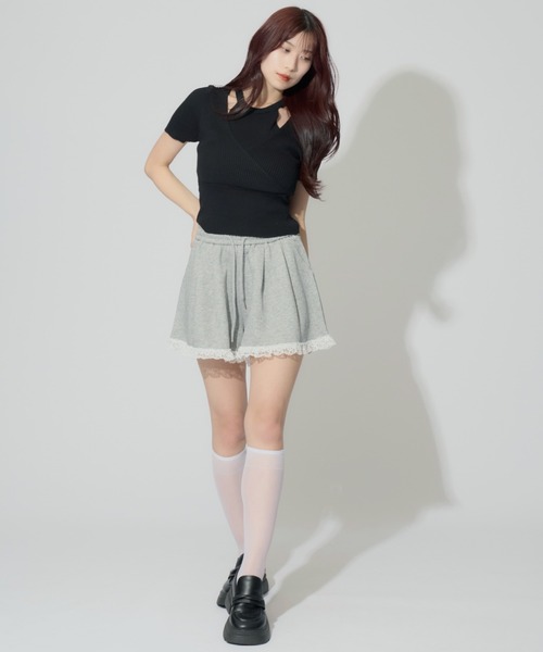 JilLA(ジルア)の「Frill Sweat Short Pnats / フリルスウェットショートパンツ(スウェットパンツ・レディース・ブラック/グレー/ホワイト・FREE)」の13枚目の写真