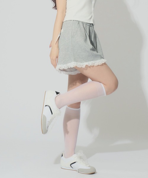 JilLA(ジルア)の「Frill Sweat Short Pnats / フリルスウェットショートパンツ(スウェットパンツ・レディース・ブラック/グレー/ホワイト・FREE)」の9枚目の写真