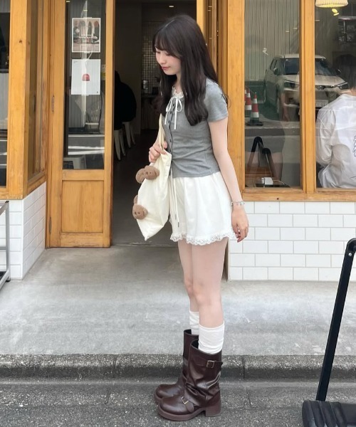 JilLA(ジルア)の「Frill Sweat Short Pnats / フリルスウェットショートパンツ(スウェットパンツ・レディース・ブラック/グレー/ホワイト・FREE)」の21枚目の写真