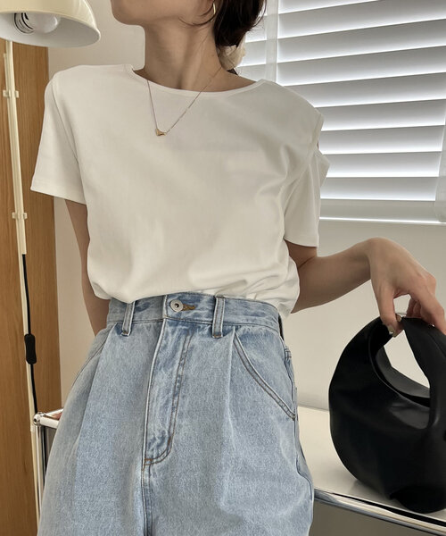 CAPRICIEUX LE'MAGE（カプリシューレマージュ）の「【着回し力抜群！】ビスチェSETアシメTシャツ（Tシャツ/カットソー・レディース・シルバー/ホワイト・FREE）」の6枚目の写真