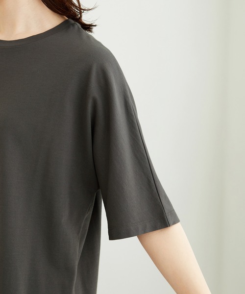 BELLUNA PLUS(ベルーナ)の「ひんやり!綿混裾ラウンドプルオーバー(Tシャツ/カットソー・レディース・チャコール/ターコイズブルー・MEDIUM/LARGE/X-LARGE)」の20枚目の写真